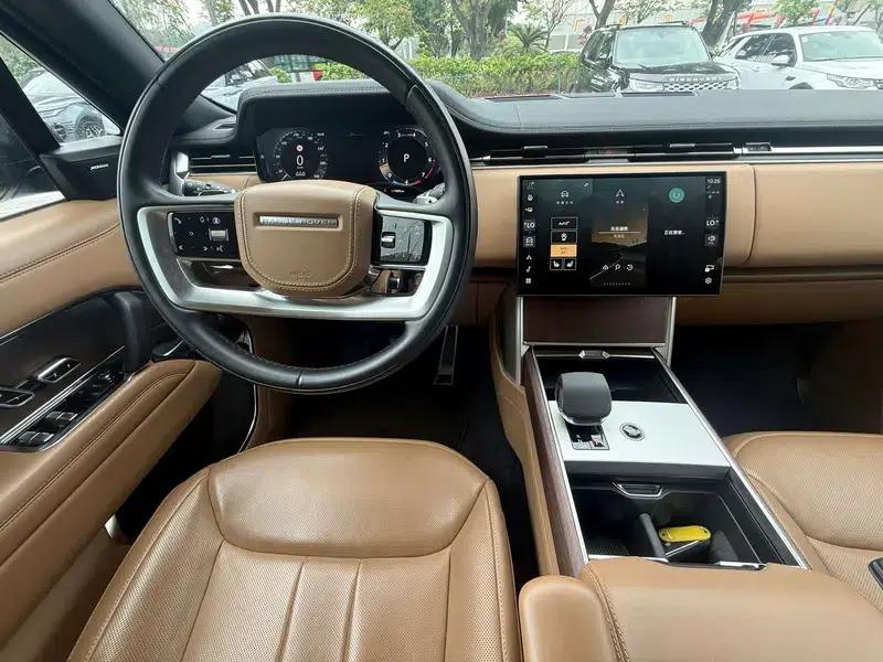 Range Rover 2024 3.0 L6 400PS Grand Long Wheelbase — миниатюра 27