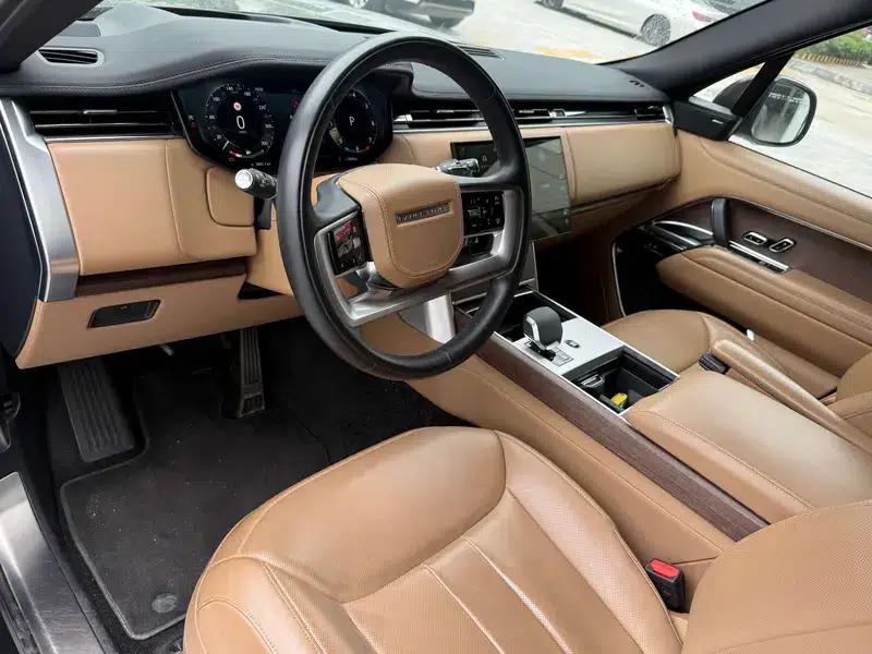 Range Rover 2024 3.0 L6 400PS Grand Long Wheelbase — миниатюра 28