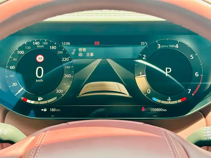 2023 Range Rover 3.0 L6 400PS Autobiography Long Wheelbase — миниатюра 11