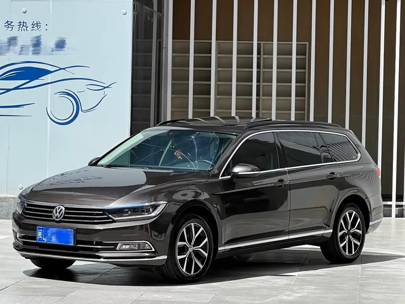 Passat Variant 2016 380TSI 2WD Comfortline — миниатюра 1