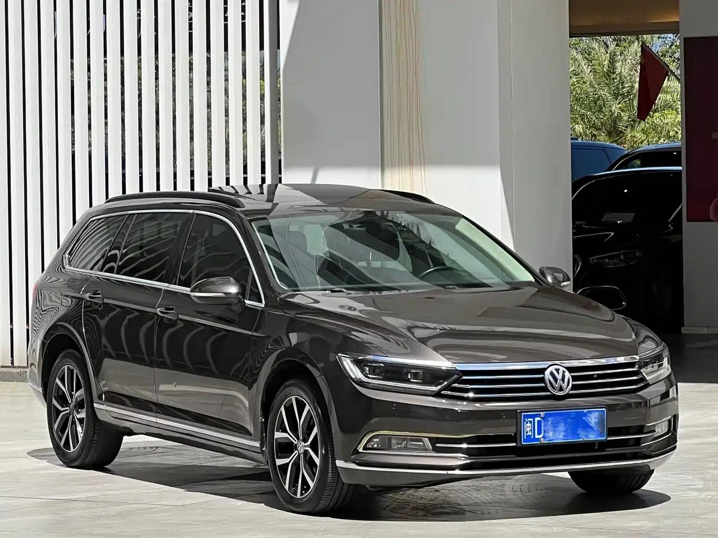 Passat Variant 2016 380TSI 2WD Comfortline — миниатюра 2