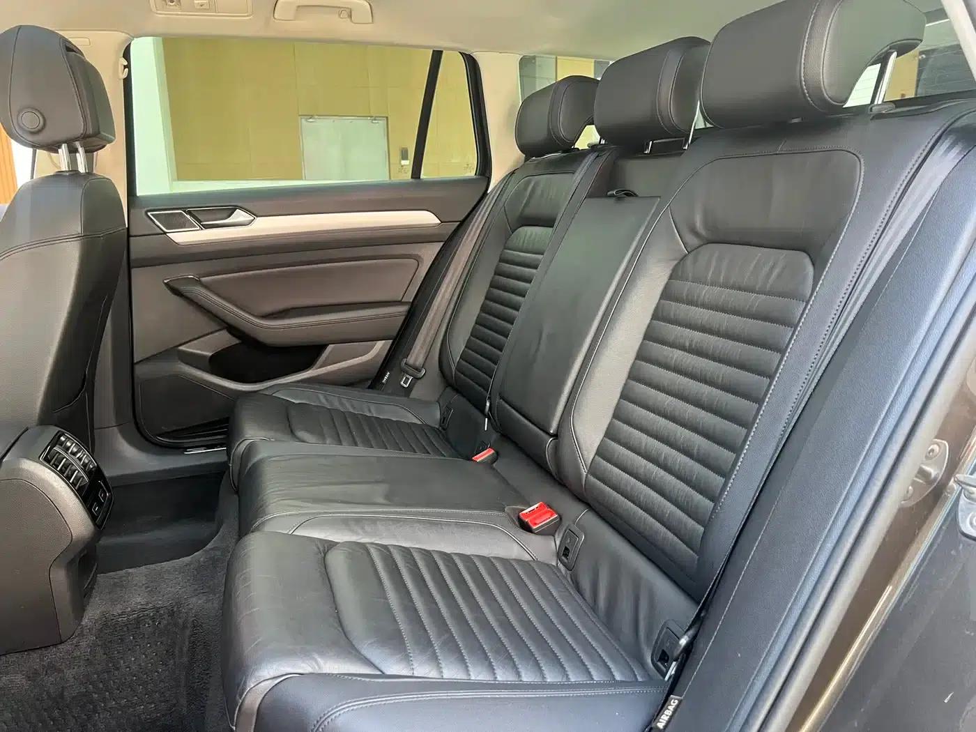 Passat Variant 2016 380TSI 2WD Comfortline — миниатюра 15