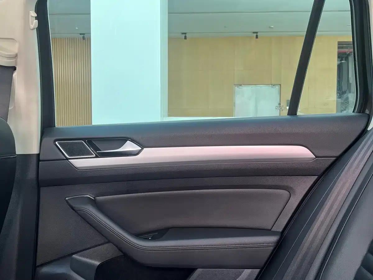 Passat Variant 2016 380TSI 2WD Comfortline — миниатюра 16