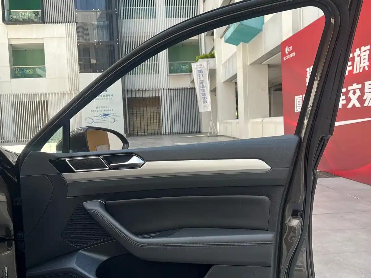 Passat Variant 2016 380TSI 2WD Comfortline — миниатюра 17