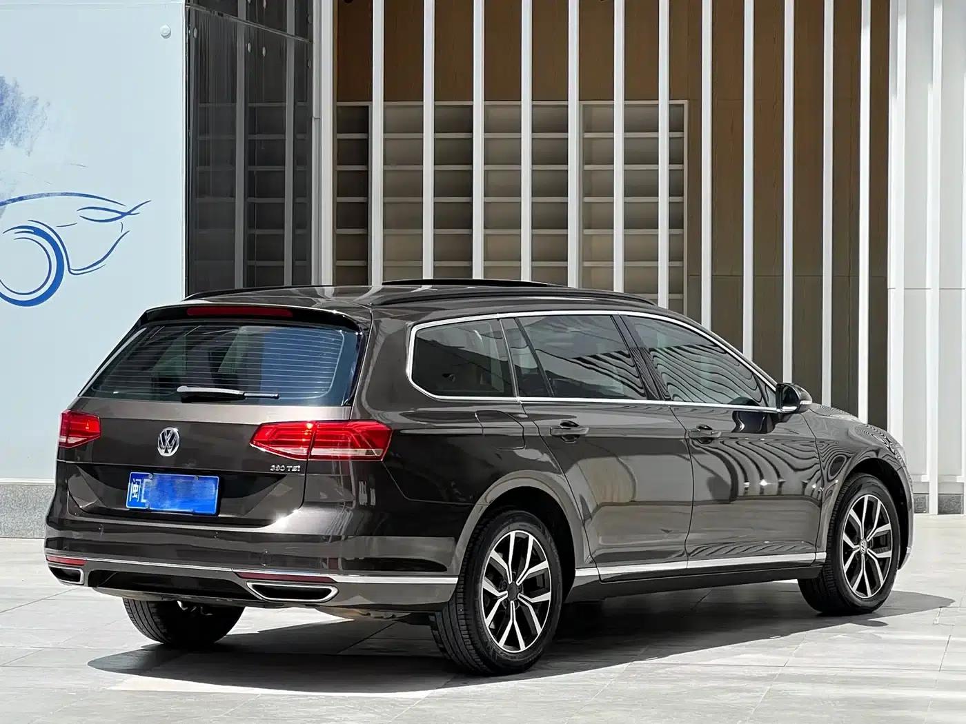 Passat Variant 2016 380TSI 2WD Comfortline — миниатюра 5