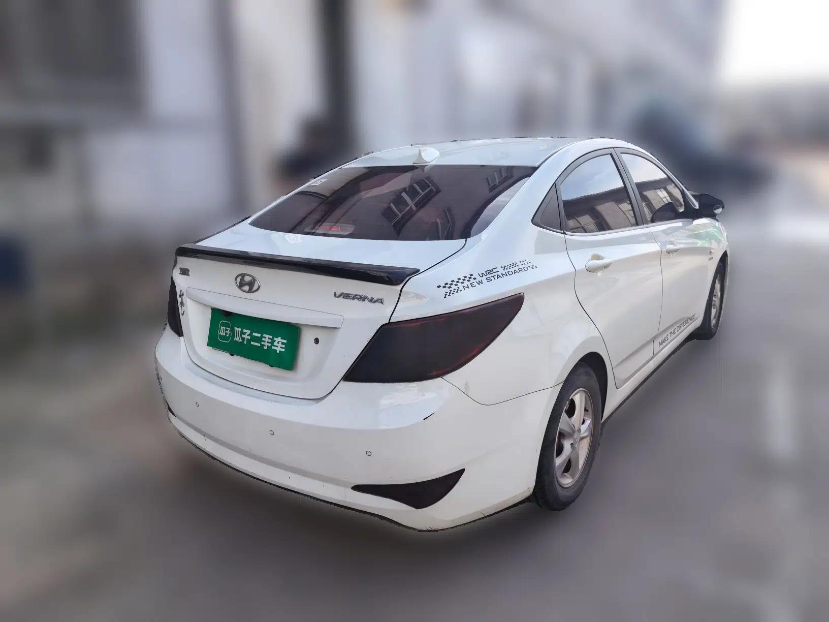 Hyundai Verna (older generation) 2014 1.4L Manual Smart GLS Trim — миниатюра 6
