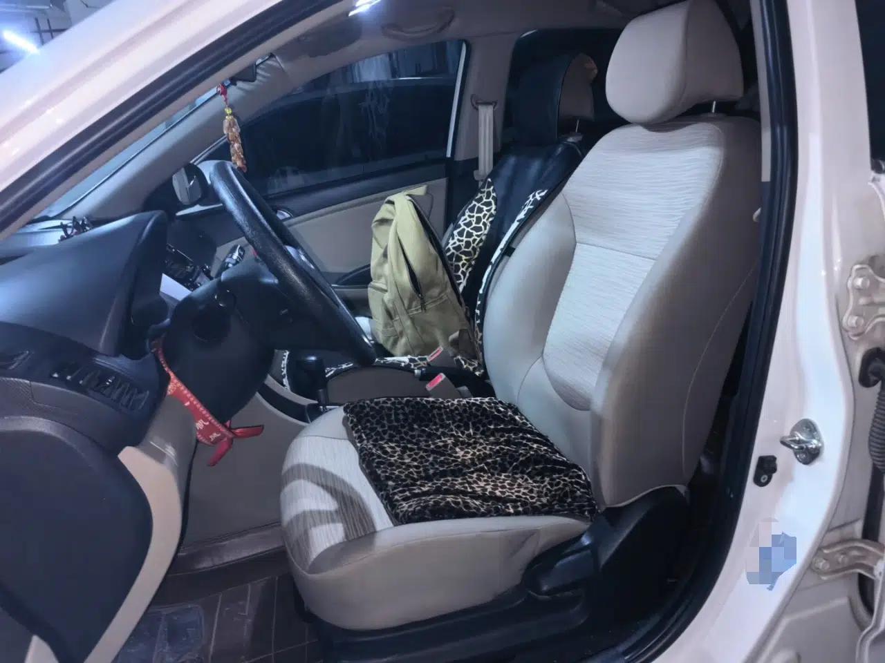 Hyundai Verna (older generation) 2014 1.4L Automatic Smart GLS — миниатюра 15