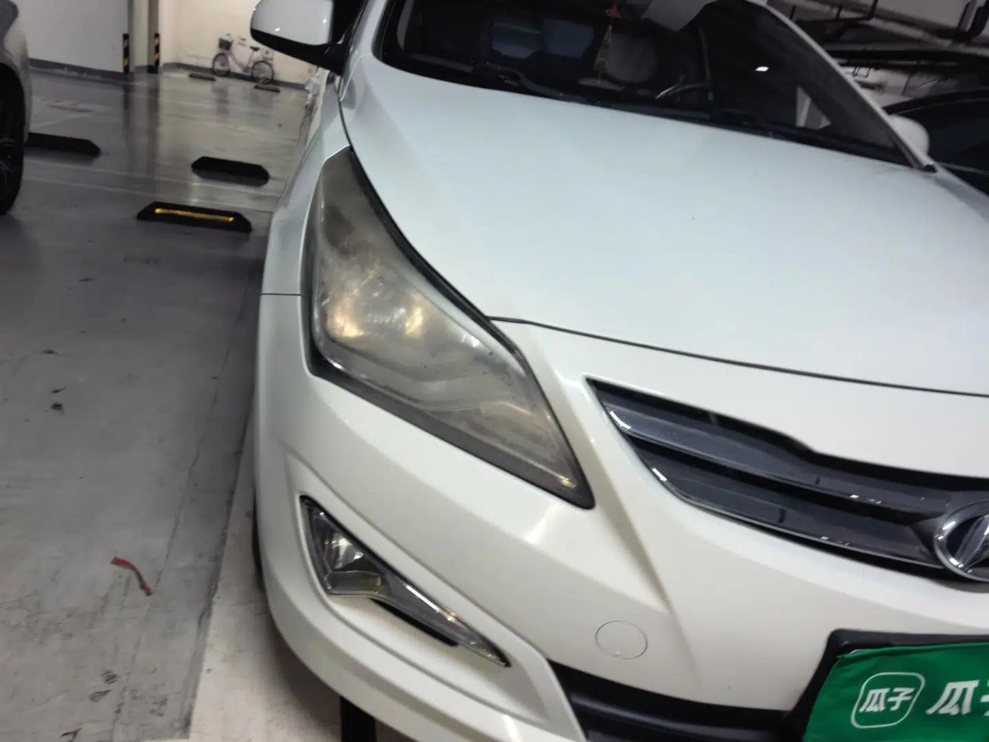 Hyundai Verna (older generation) 2014 1.4L Automatic Smart GLS — миниатюра 7