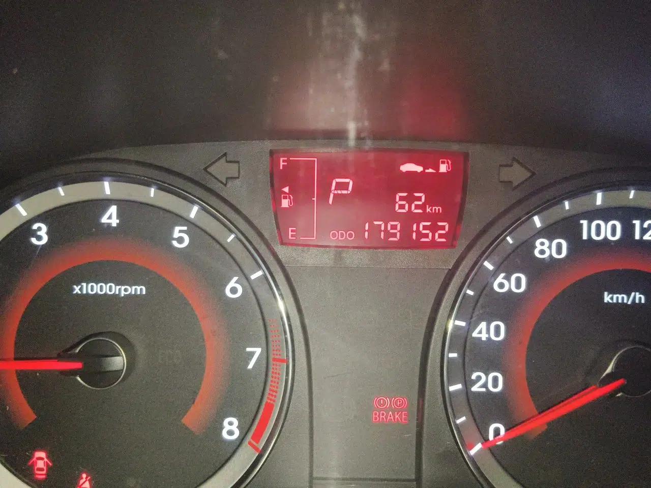 Hyundai Verna (older generation) 2014 1.4L Automatic Leading-Edge GLX — миниатюра 12