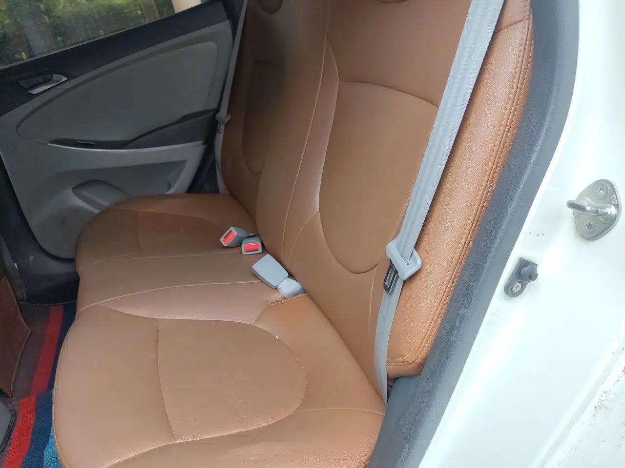 Hyundai Verna (older generation) 2014 1.4L Manual Smart GLS Trim — миниатюра 17