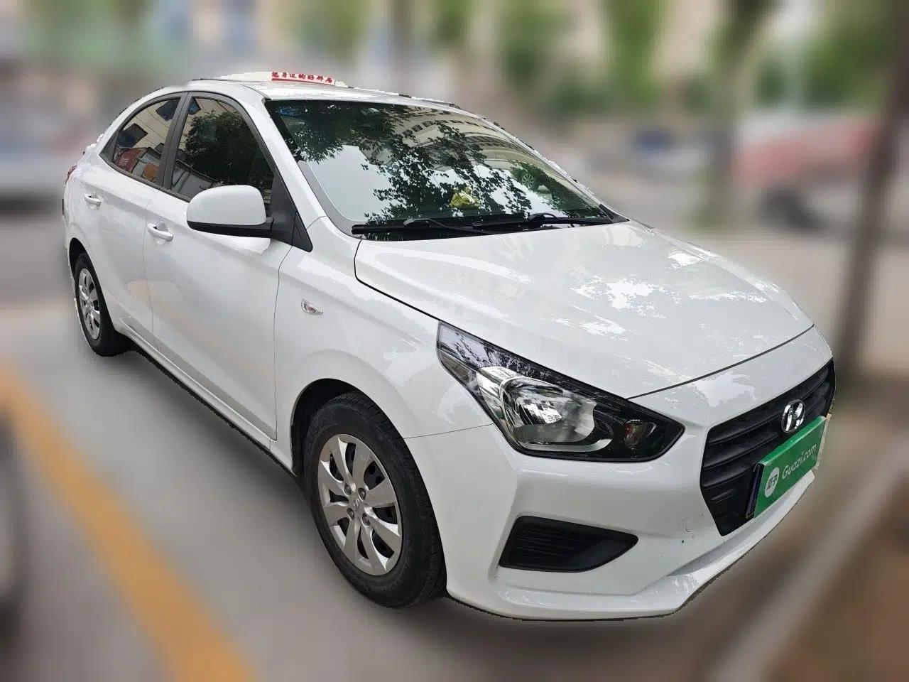 Hyundai Verna (older generation) 2017 1.4L Manual Refreshed Version China V Standard — миниатюра 3