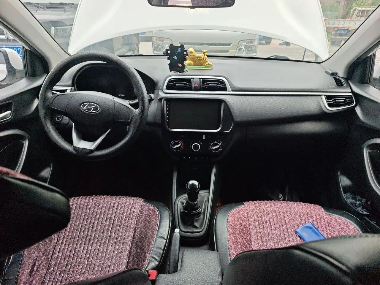 Hyundai Verna (older generation) 2017 1.4L Manual Refreshed Version China V Standard — миниатюра 9