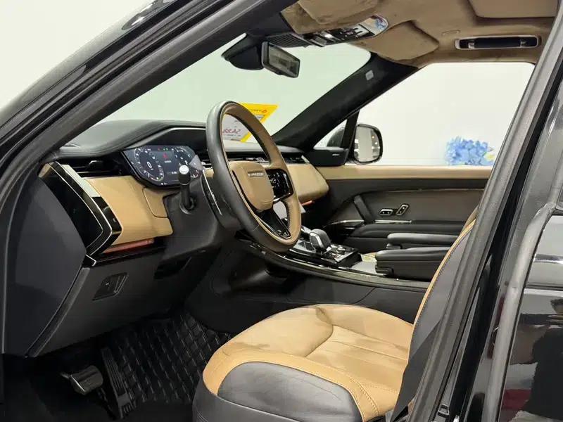 Range Rover Sport 2023 3.0 L6 Dynamic SE — миниатюра 16