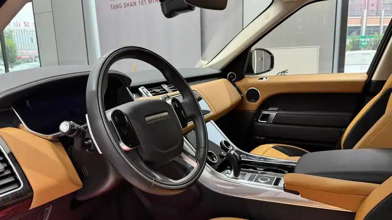 Range Rover Sport 2022 3.0 L6 Black Edition — миниатюра 17