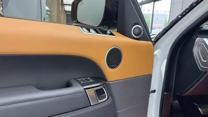 Range Rover Sport 2022 3.0 L6 Black Edition — миниатюра 7