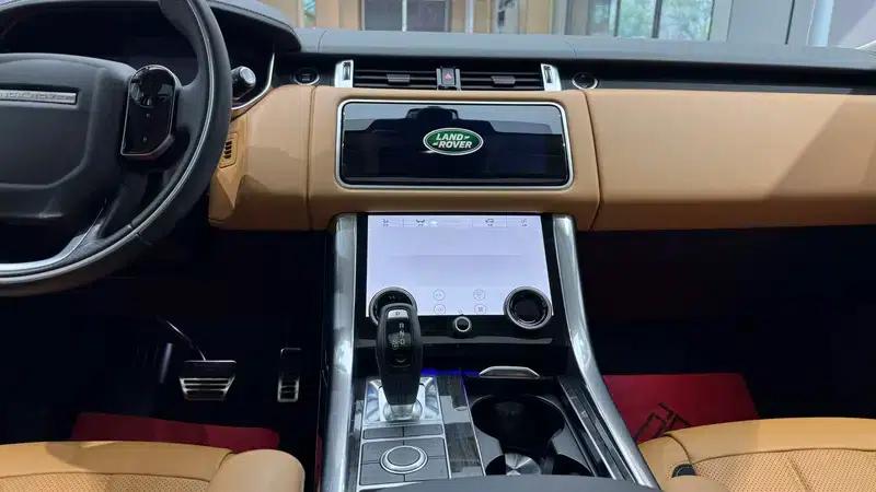 Range Rover Sport 2022 3.0 L6 Black Edition — миниатюра 8
