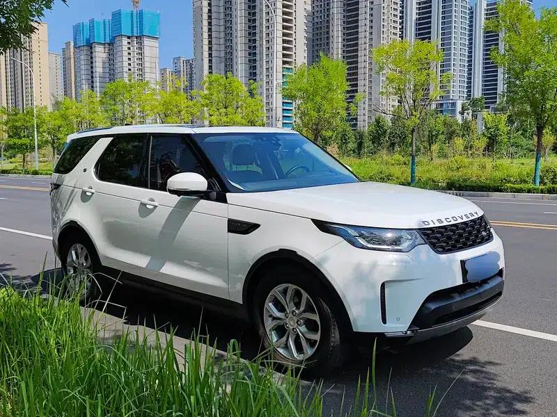 Discovery 2017 3.0 V6 SE — миниатюра 3