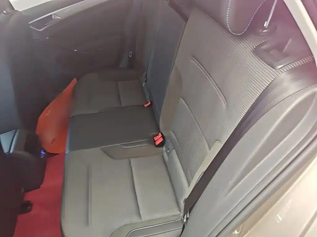 2020 Golf EV — миниатюра 17