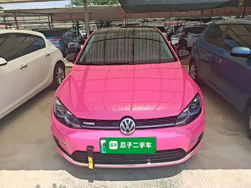 2020 Golf EV — миниатюра 3