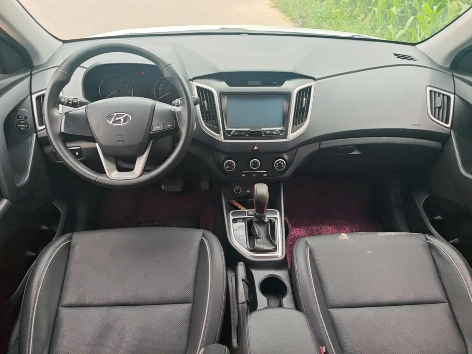 Hyundai ix25 2015 1.6L Automatic Two-Wheel Drive Smart GLS Trim — миниатюра 12