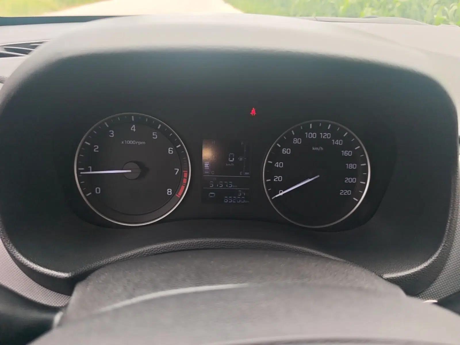 Hyundai ix25 2015 1.6L Automatic Two-Wheel Drive Smart GLS Trim — миниатюра 14