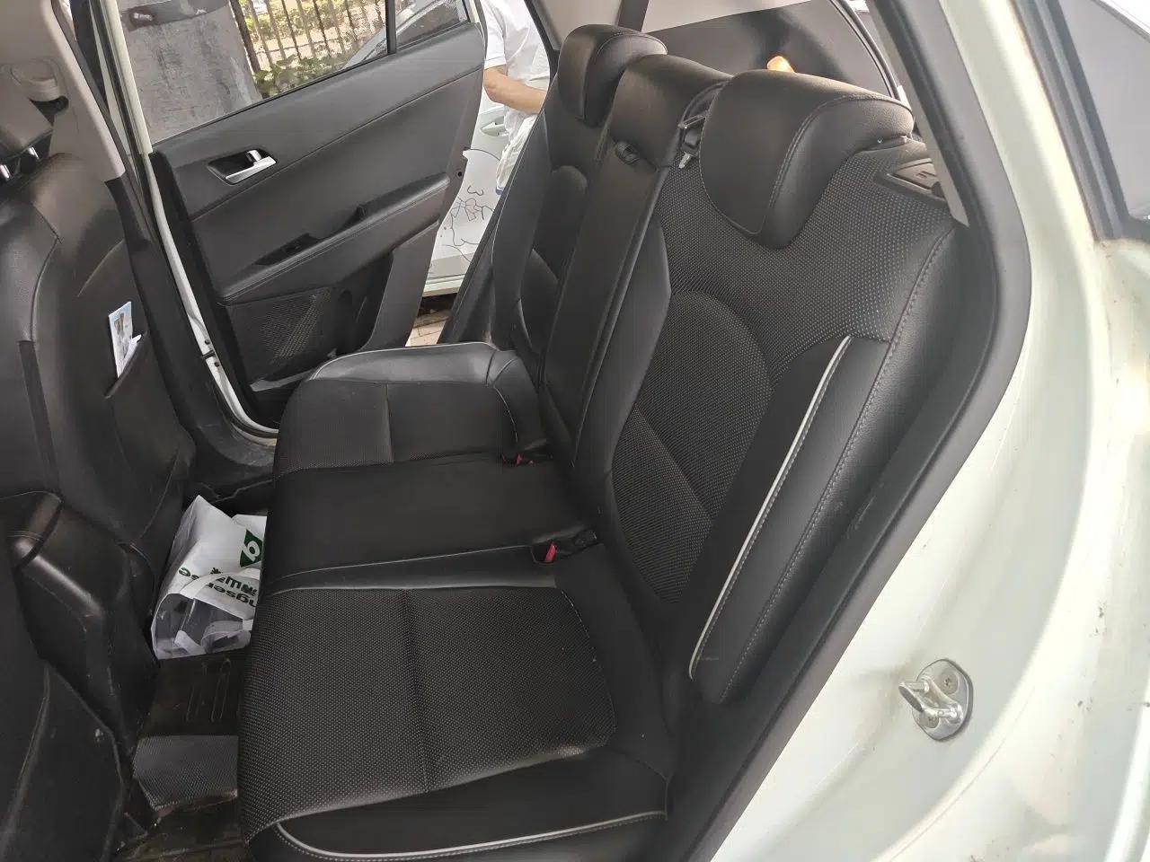 Hyundai ix25 2015 1.6L Automatic Two-Wheel Drive Smart GLS Trim — миниатюра 17