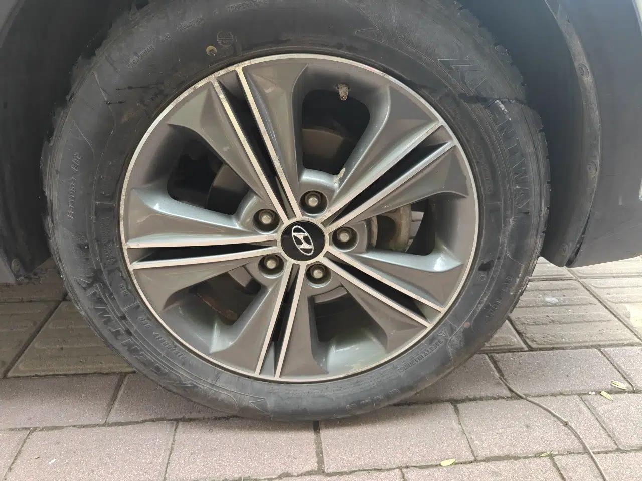 Hyundai ix25 2015 1.6L Automatic Two-Wheel Drive Smart GLS Trim — миниатюра 8