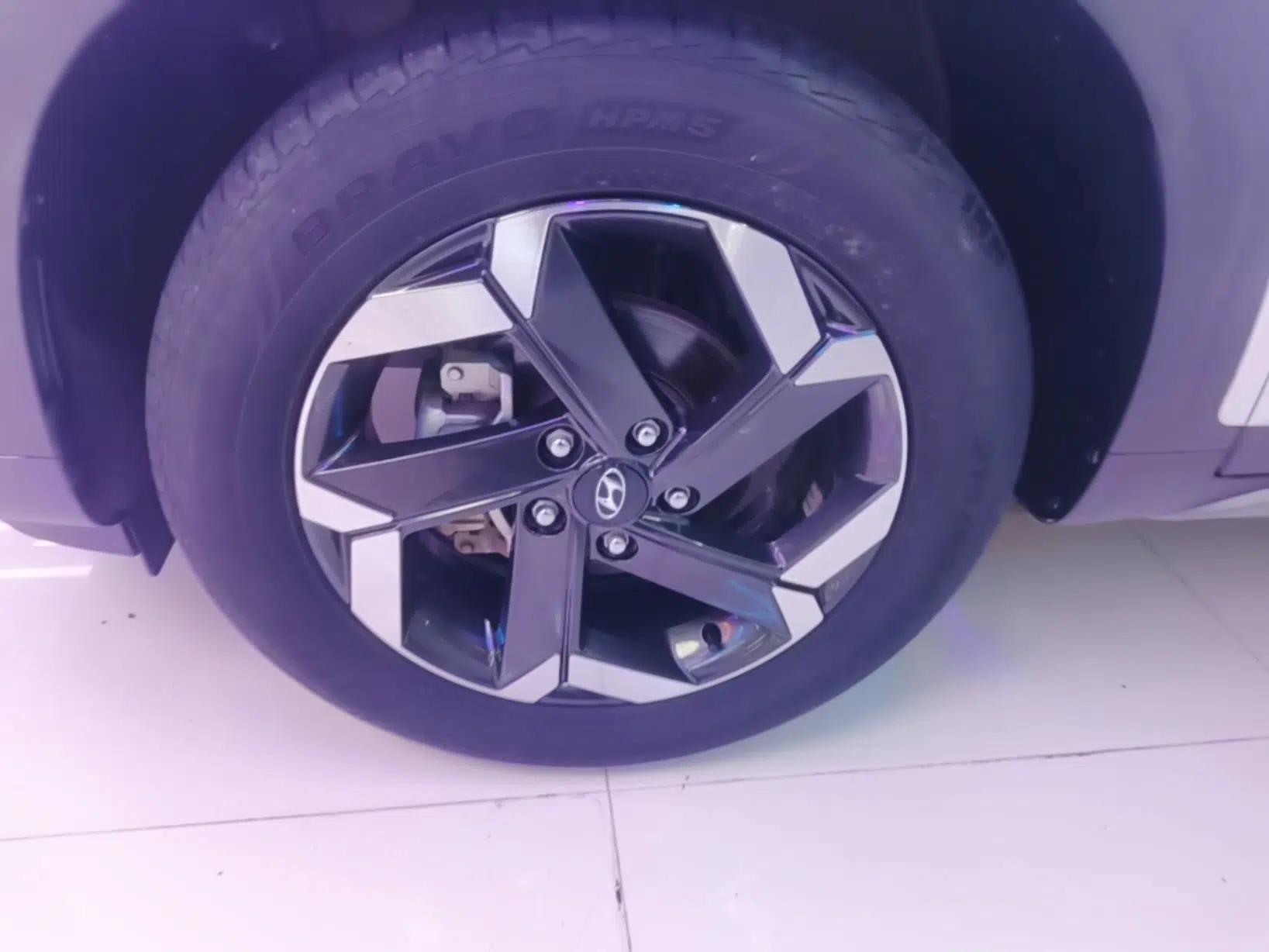 Hyundai ix25 2020 1.5L CVT DLX Prestige Version — миниатюра 10