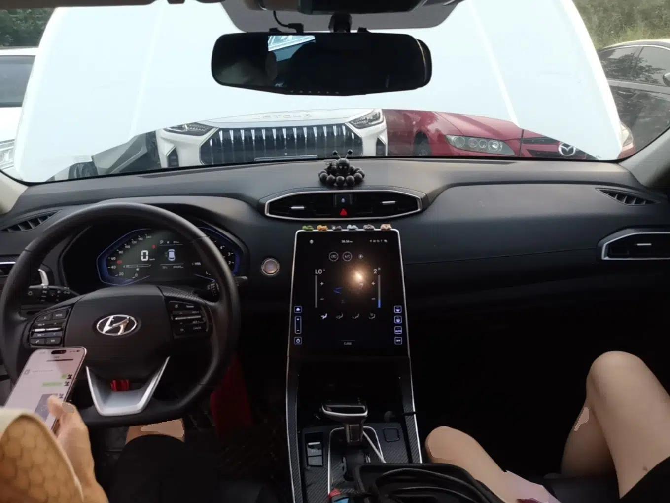 Hyundai ix25 2020 1.5L CVT DLX Prestige Version — миниатюра 9
