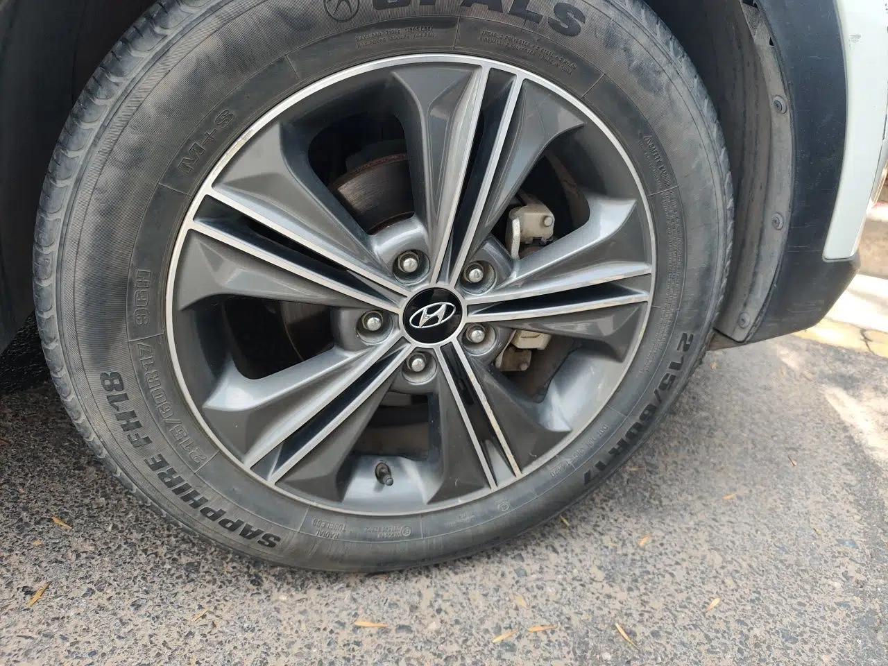 Hyundai ix25 2015 1.6L Automatic Two-Wheel Drive Smart GLS Trim — миниатюра 8