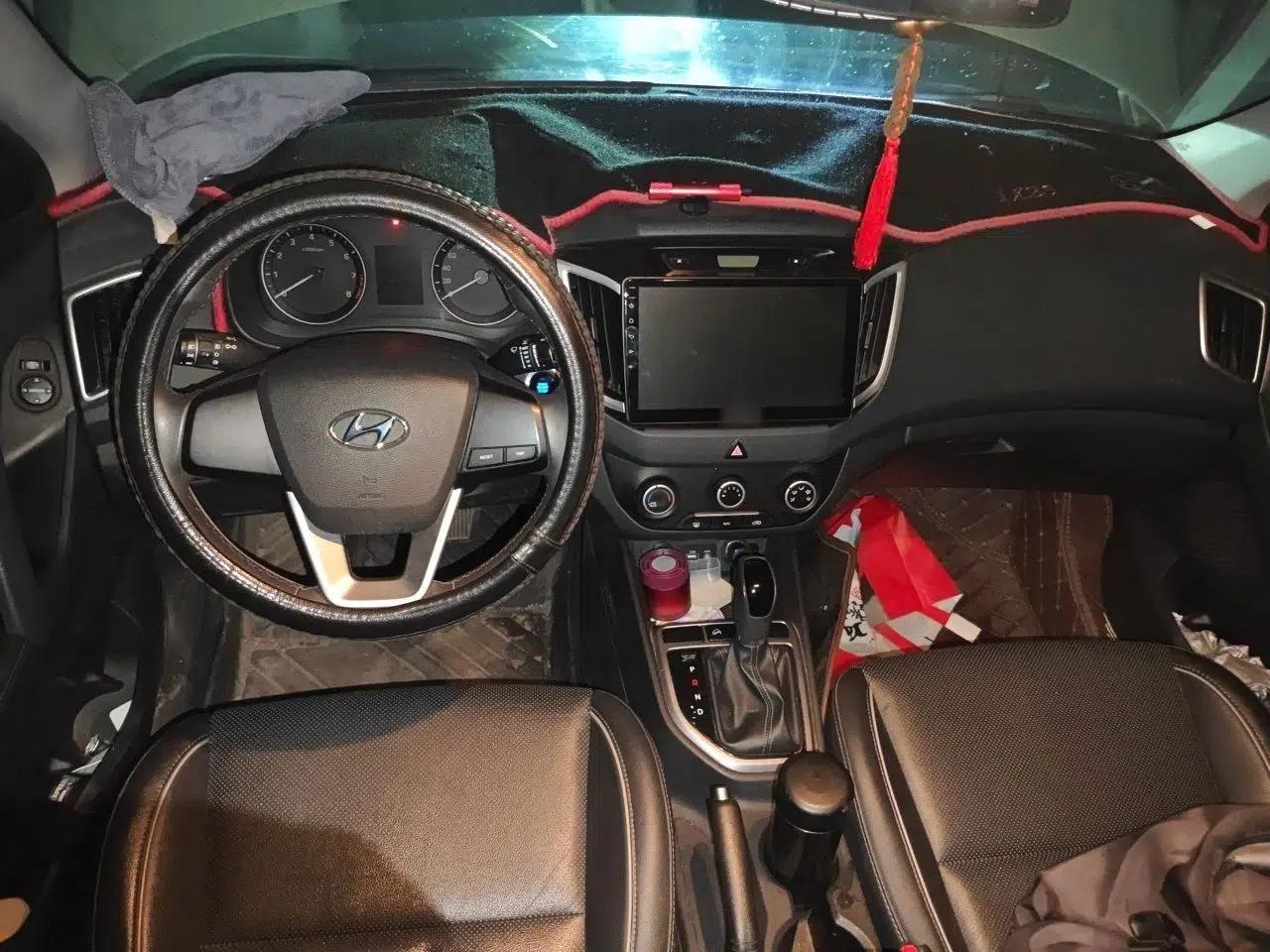 Hyundai ix25 2015 1.6L Automatic Two-Wheel Drive Smart GLS Trim — миниатюра 9
