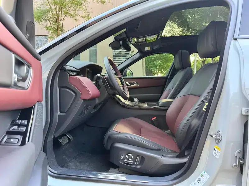 Range Rover Velar 2025 Dynamic HSE — миниатюра 10