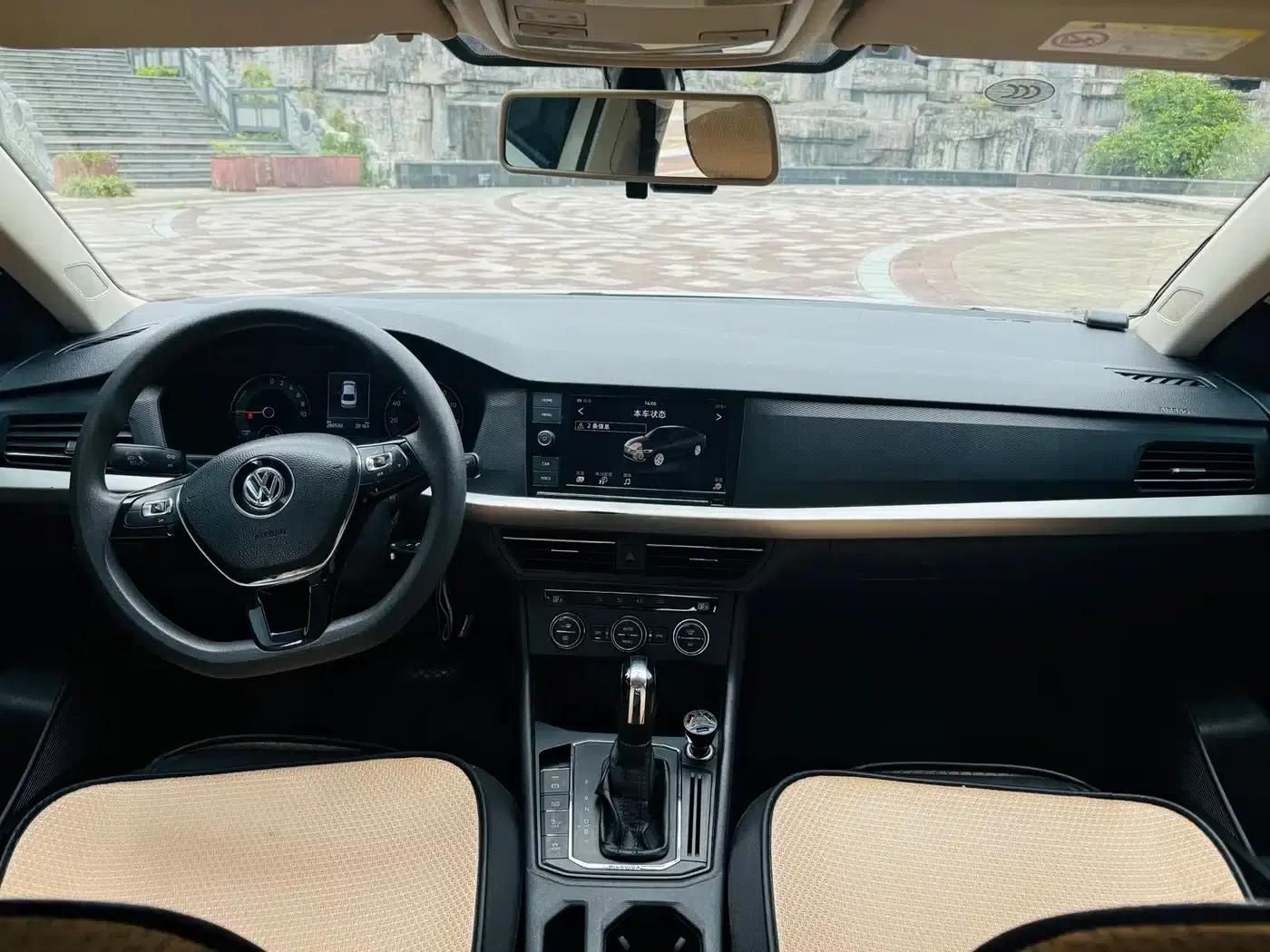 2019 Volkswagen Lavida EV Premium Edition — миниатюра 6
