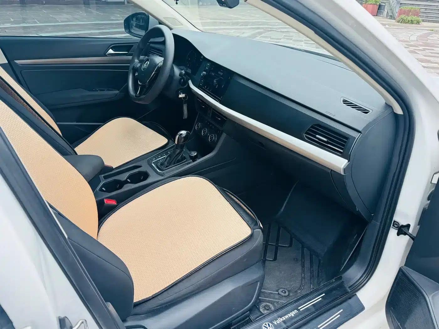 2019 Volkswagen Lavida EV Premium Edition — миниатюра 9