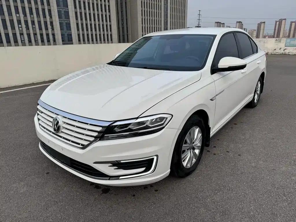 2019 Volkswagen Lavida EV Premium Edition — миниатюра 1