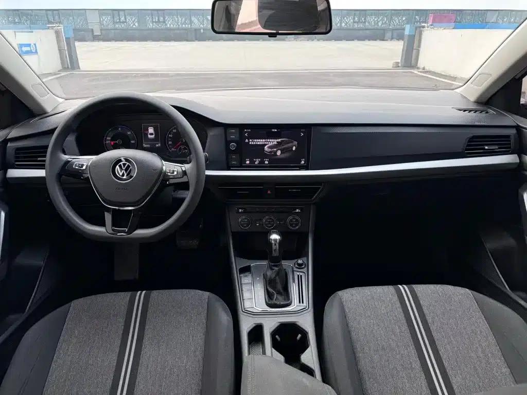 2019 Volkswagen Lavida EV Premium Edition — миниатюра 5