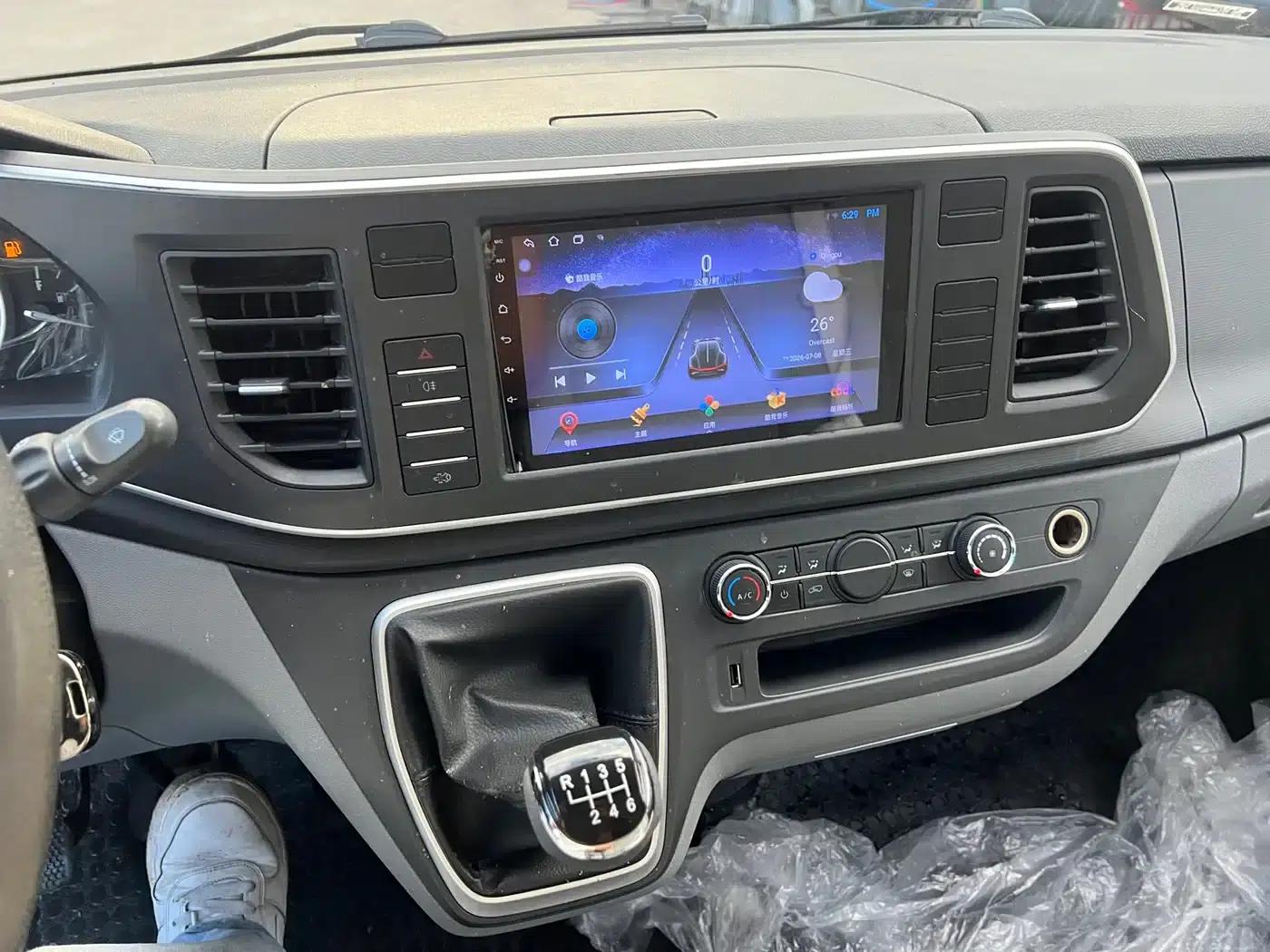 Xintu V80 2021 2.0T PLUS Manual Transmission Van, Long Wheelbase, Mid-Roof, 3 Seats — миниатюра 10