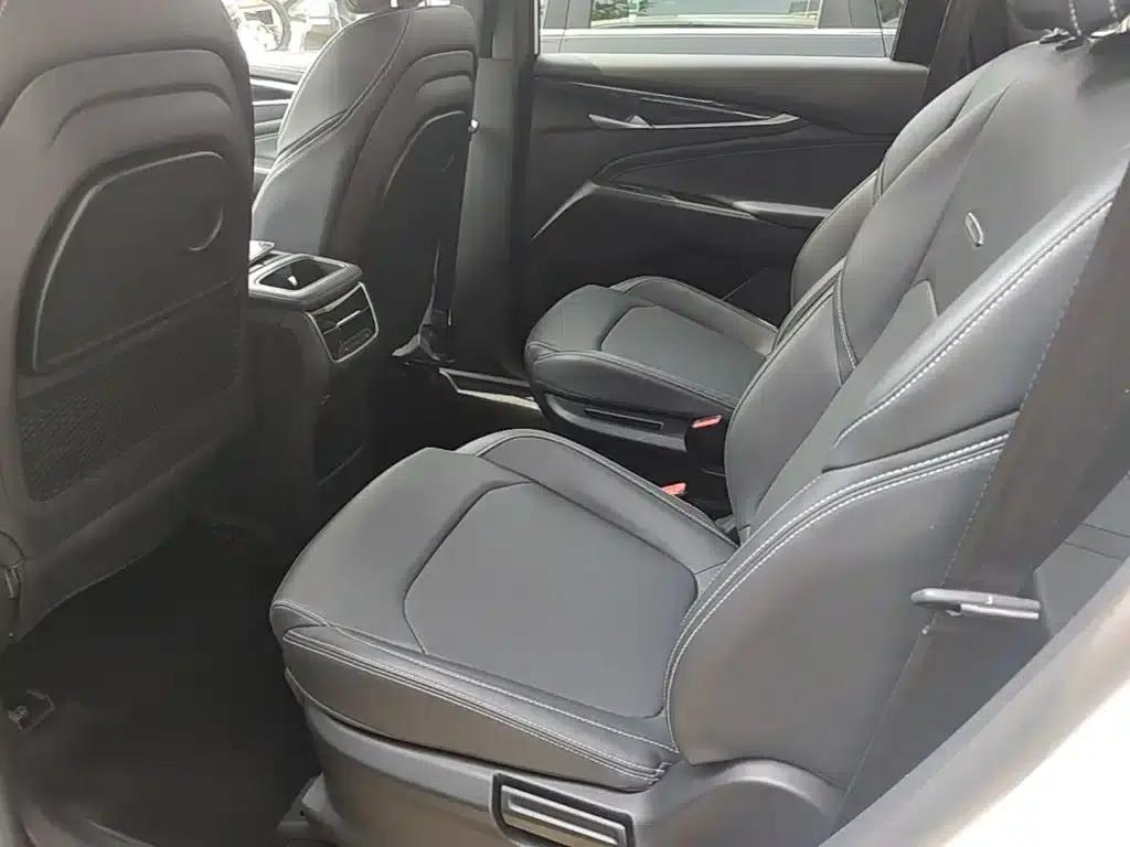Maxus G50 2023 PLUS 1.5T Happiness Recommendation Automatic Escort Edition — миниатюра 17