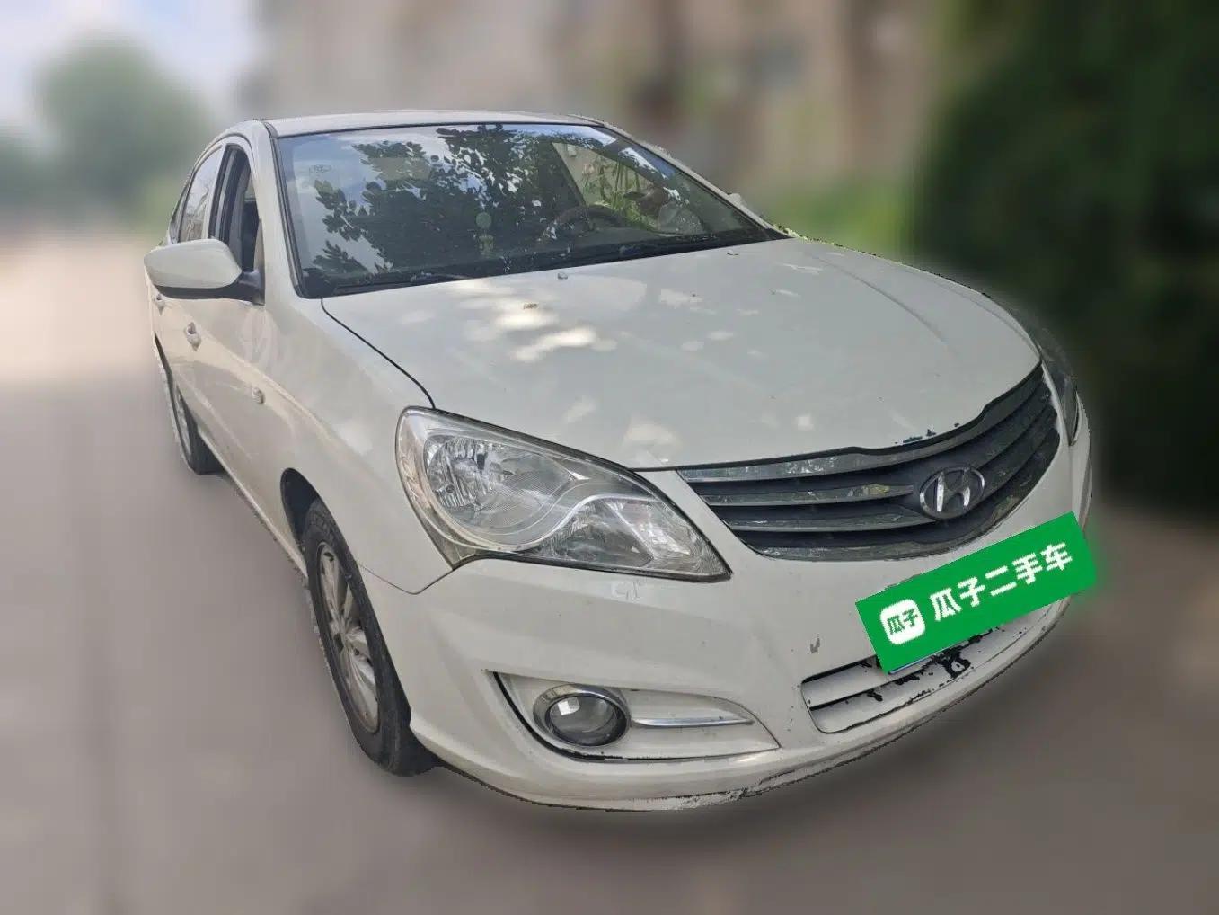 Hyundai Celesta 2016 1.6L Manual Joy Edition — миниатюра 3