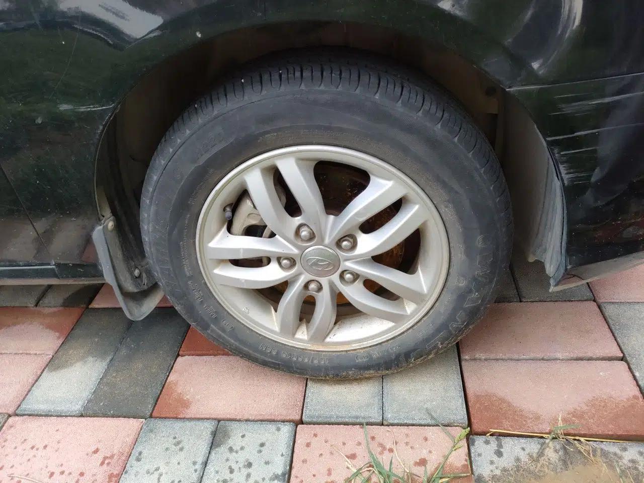Hyundai Celesta 2011 1.6L Manual Comfort Edition — миниатюра 8