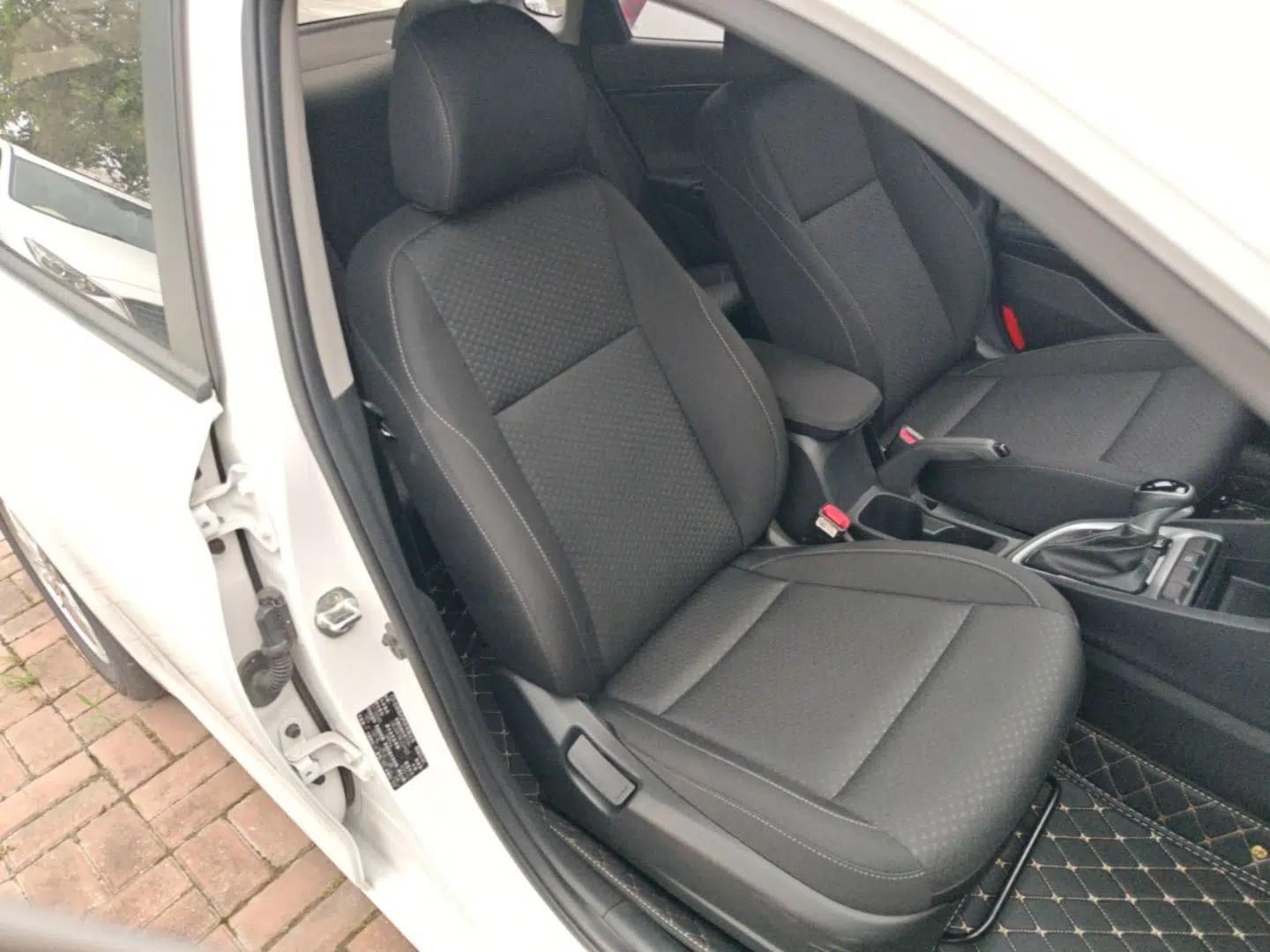 Hyundai Celesta 2020 1.6L Automatic GL Enjoyable Edition — миниатюра 19