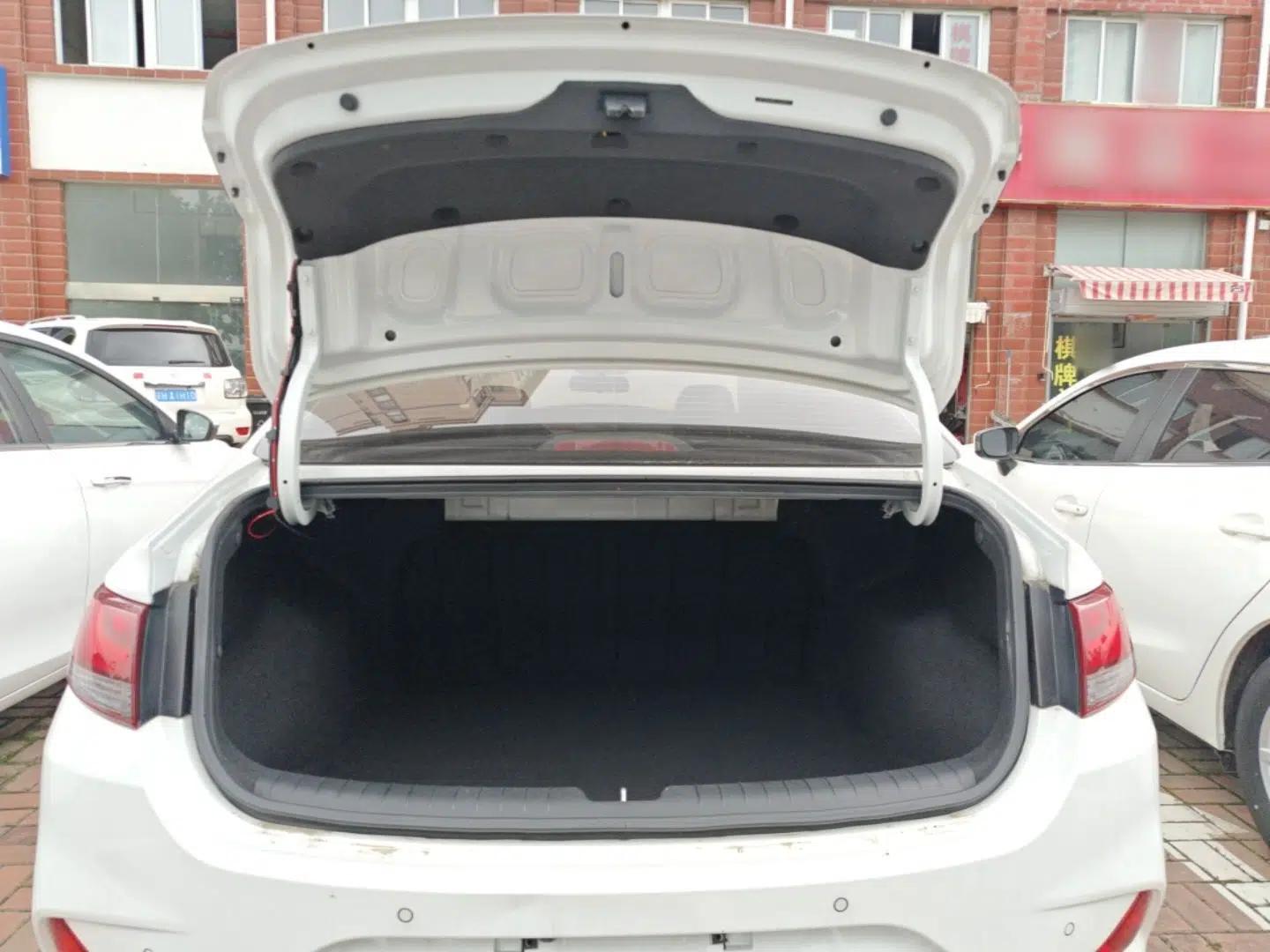 Hyundai Celesta 2020 1.6L Automatic GL Enjoyable Edition — миниатюра 22