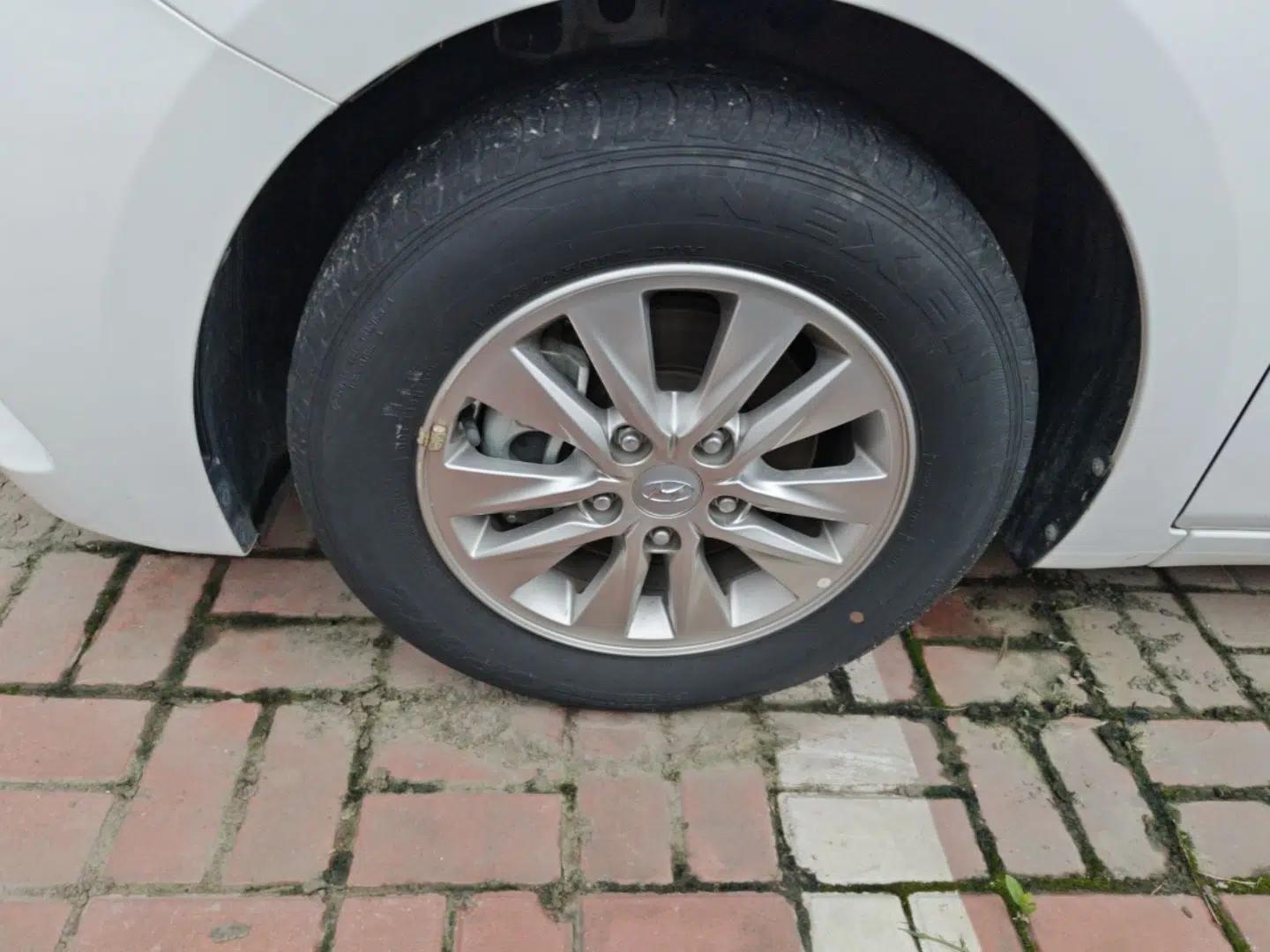 Hyundai Celesta 2020 1.6L Automatic GL Enjoyable Edition — миниатюра 10