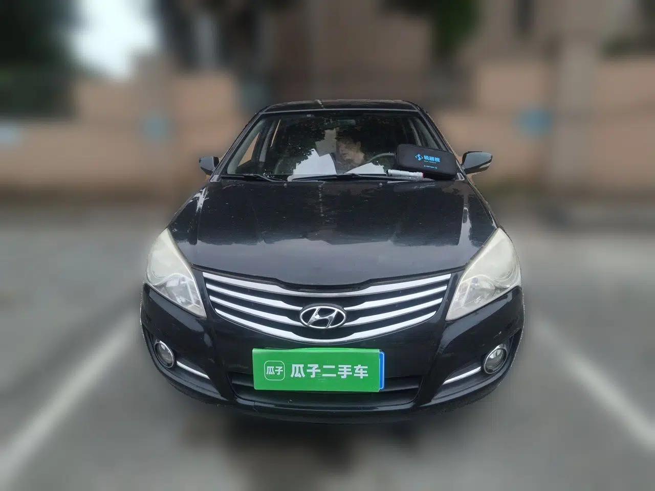 Hyundai Celesta 2011 1.6L Manual Luxury Model — миниатюра 2