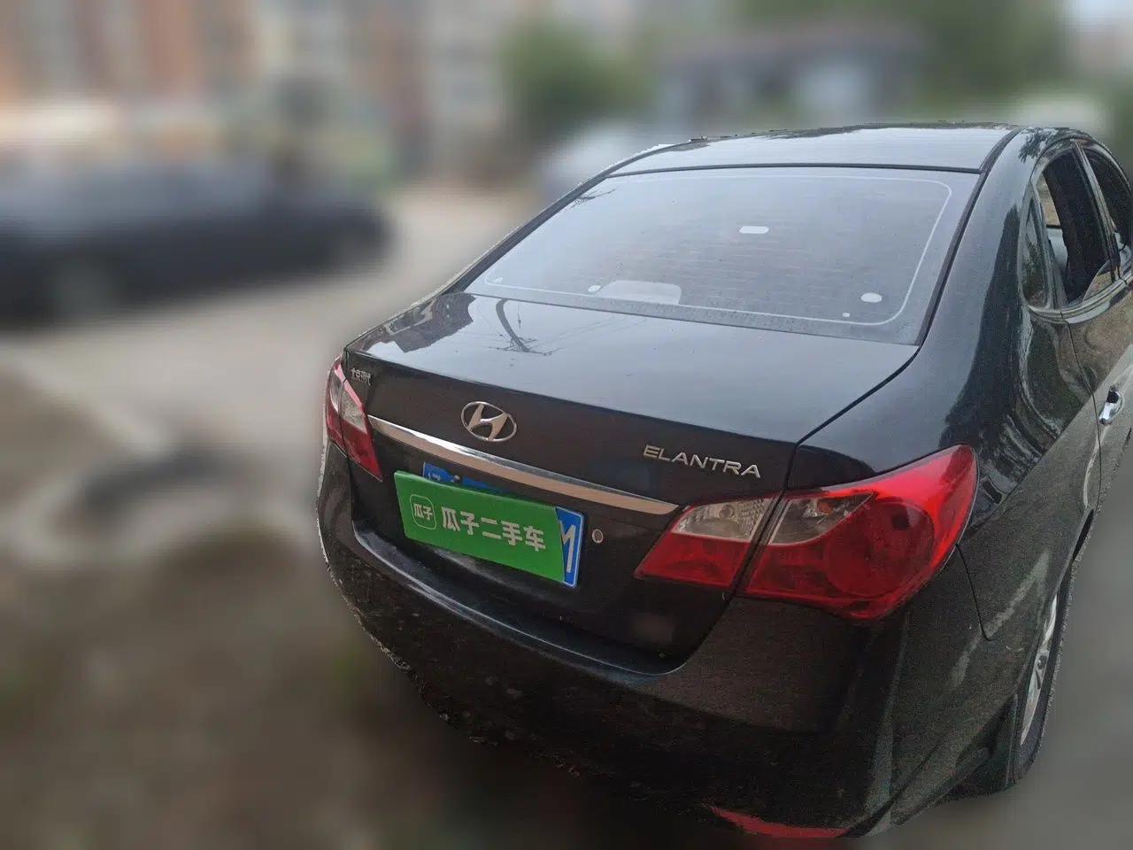 Hyundai Celesta 2011 1.6L Manual Luxury Model — миниатюра 5