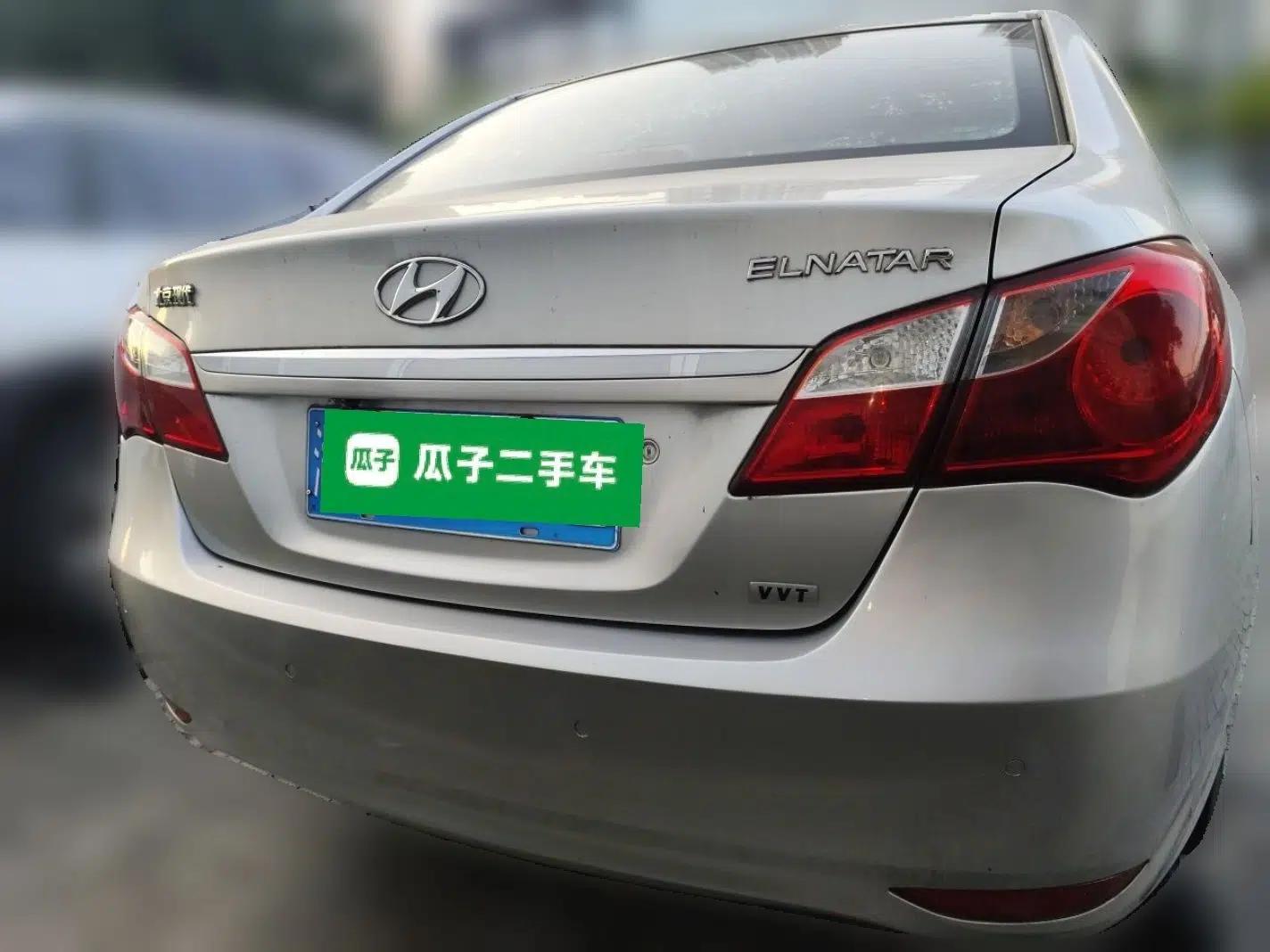 Hyundai Celesta 2011 1.6L Manual Luxury Model — миниатюра 5