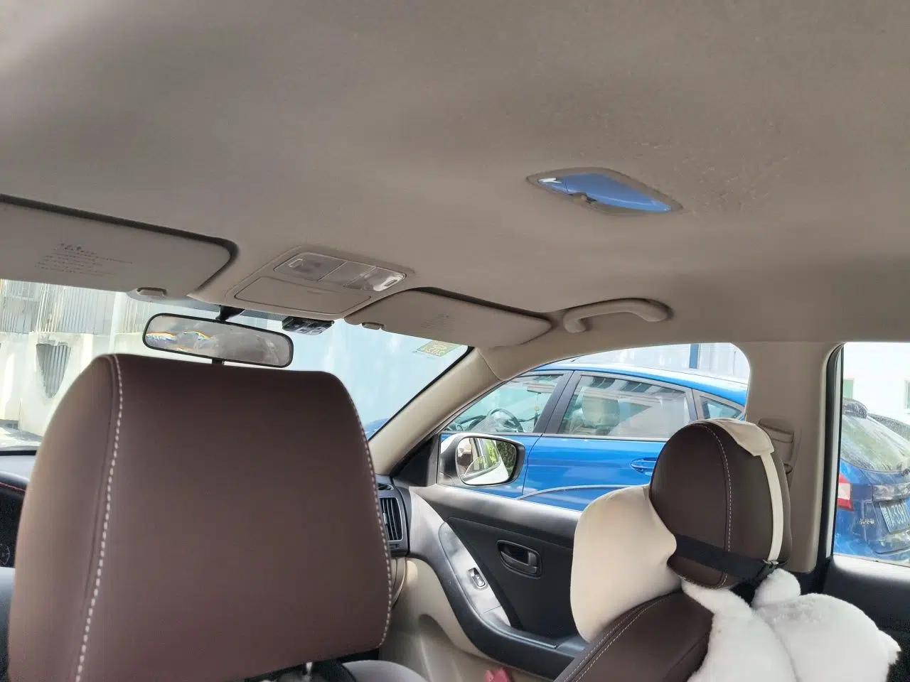 Hyundai Celesta 2011 1.6L Automatic Comfort Edition — миниатюра 18