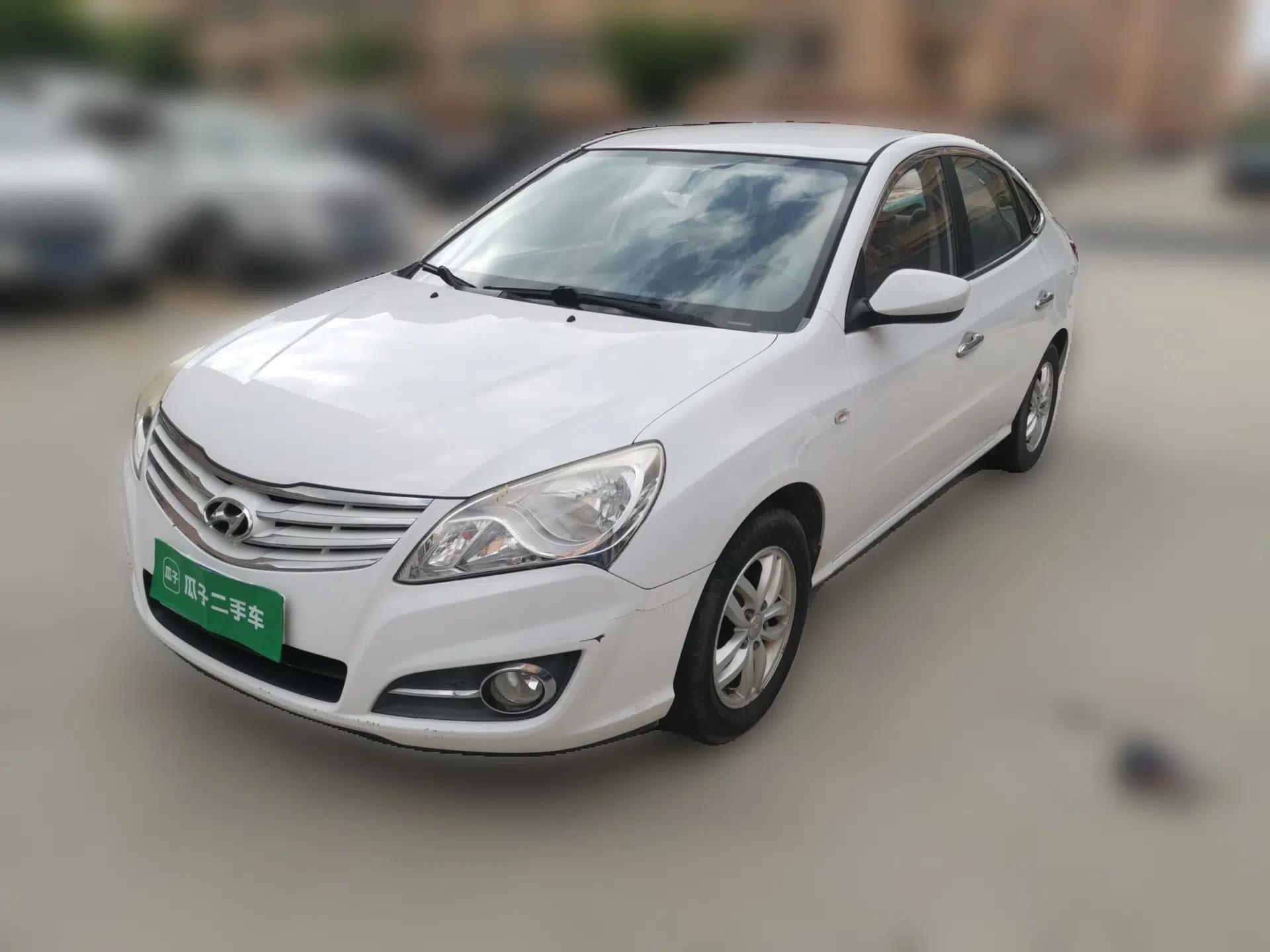 Hyundai Celesta 2016 1.6L Manual Joy Edition — миниатюра 1