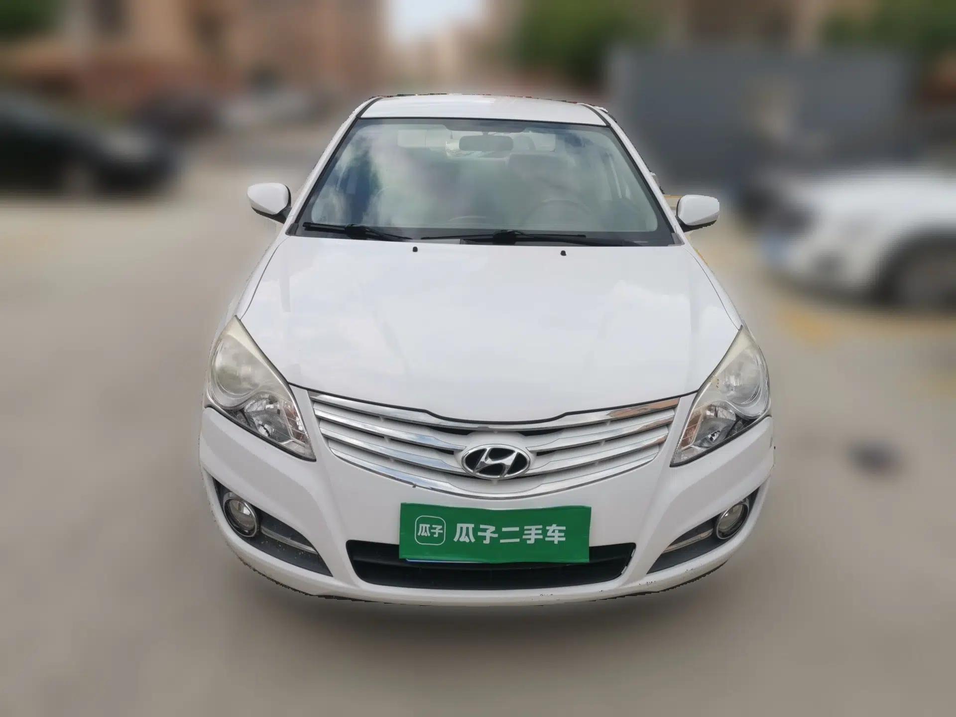 Hyundai Celesta 2016 1.6L Manual Joy Edition — миниатюра 2