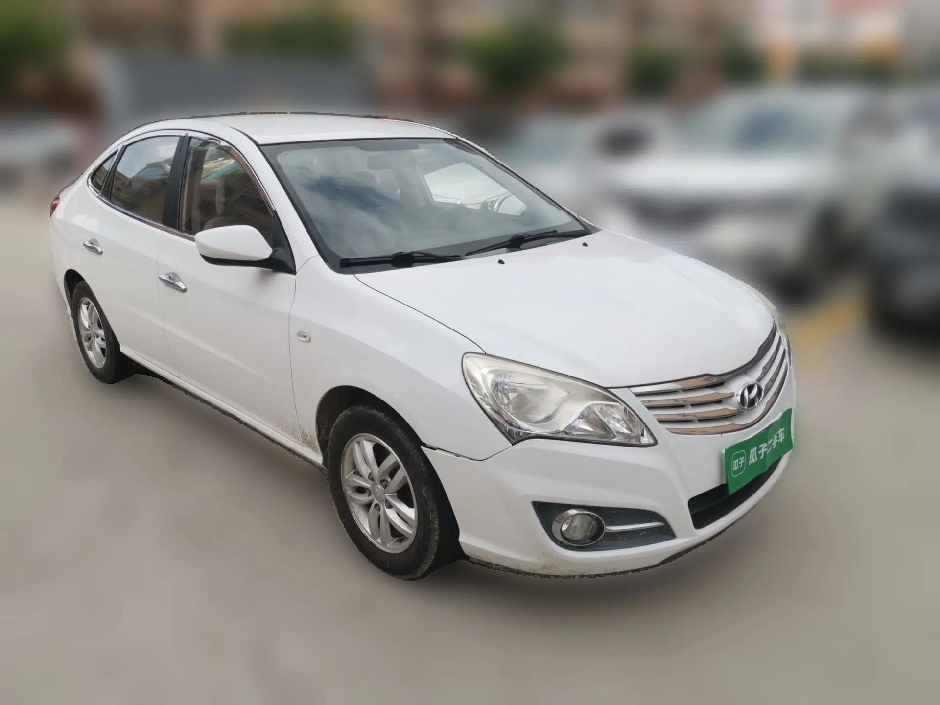 Hyundai Celesta 2016 1.6L Manual Joy Edition — миниатюра 3